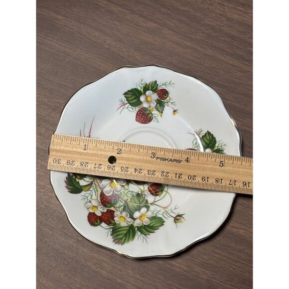 Hammersley Bone China Strawberry Rip Pattern Teacup & Saucer Set Made In England - Picture 9 of 11